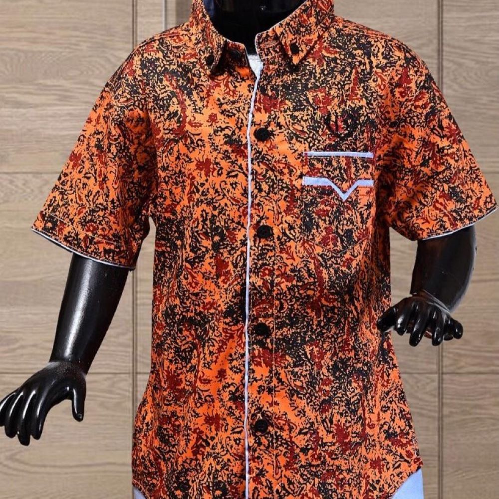 Men’s Short-Sleeve Printed Casual Shirt
